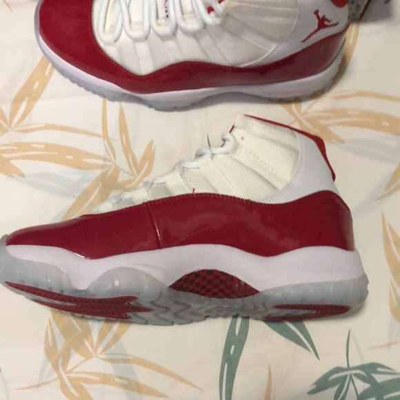 Nike Air Jordan 11 Low Cherry 2016 Size 11 Men’s White Red main image 12